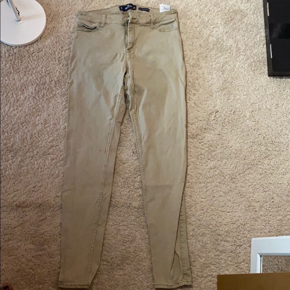 Khaki jeans